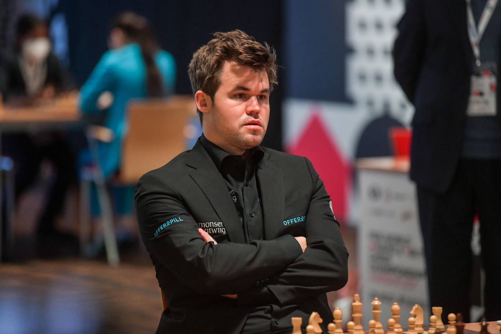 Карлсен психанул на чемпионате мира по быстрым шахматам