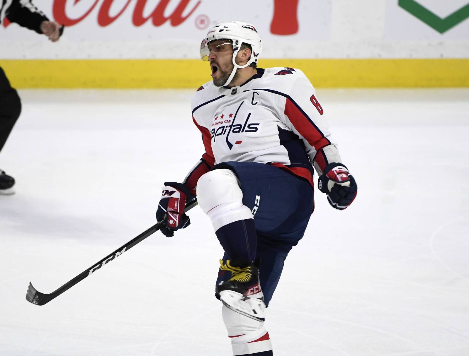 Овечкин вышел на 3-е место среди лучших российских ассистентов в истории НХЛ