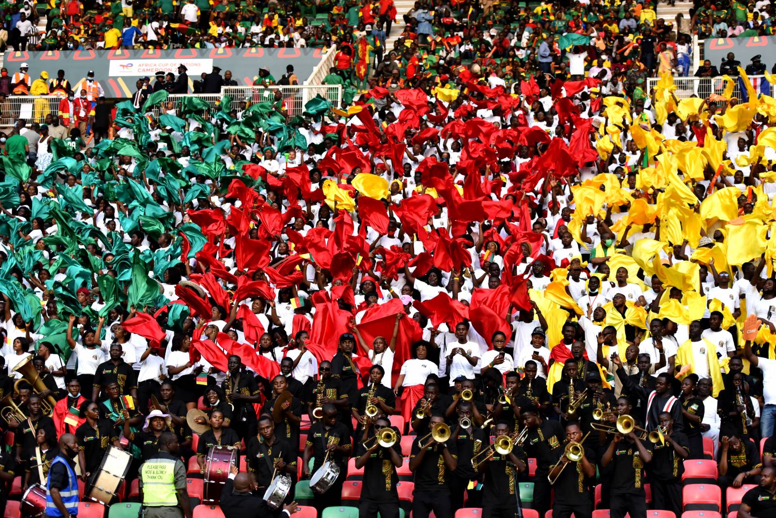 В давке перед матчем Кубка Африки погибли 7 человек