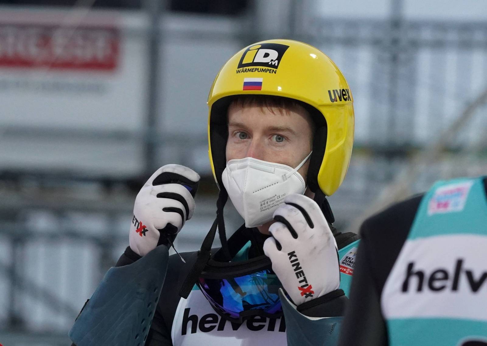 Климов стал лучшим из россиян в тренировке летающих лыжников на Олимпиаде в Пекине