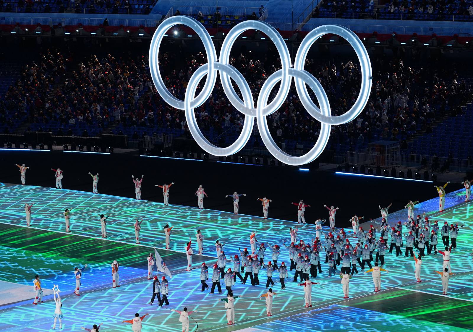 Открытие стадиона олимпийский. Церемония открытия Олимпийских игр 2022. Открытие зимних Олимпийских игр 2022. Олимпийские игры в Пекине 2022.