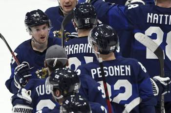 Второй сенсации не произошло: Финляндия вышла в финал хоккейного турнира
