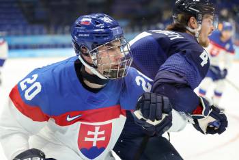 17-летний Слафковски отреагировал на разговоры о себе после пяти заброшенных шайб на Олимпиаде