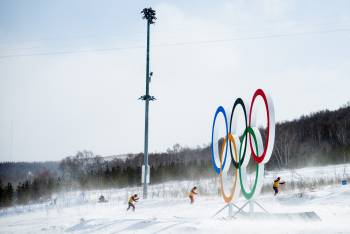 Тихонов – о сокращении лыжного марафона на Олимпиаде: «Организаторы пошли на поводу у норвежцев»