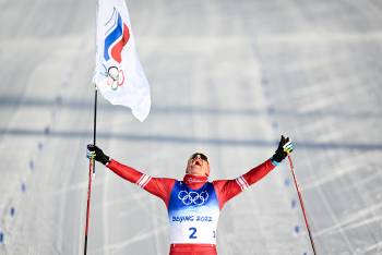 Большунов и Щербакова поднимут флаг России после возвращения сборной с Олимпиады