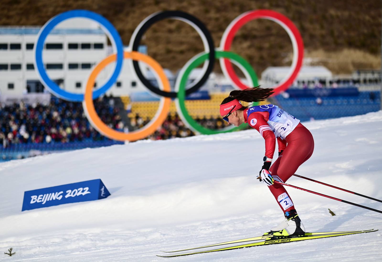 Степанова Олимпийская чемпионка лыжи