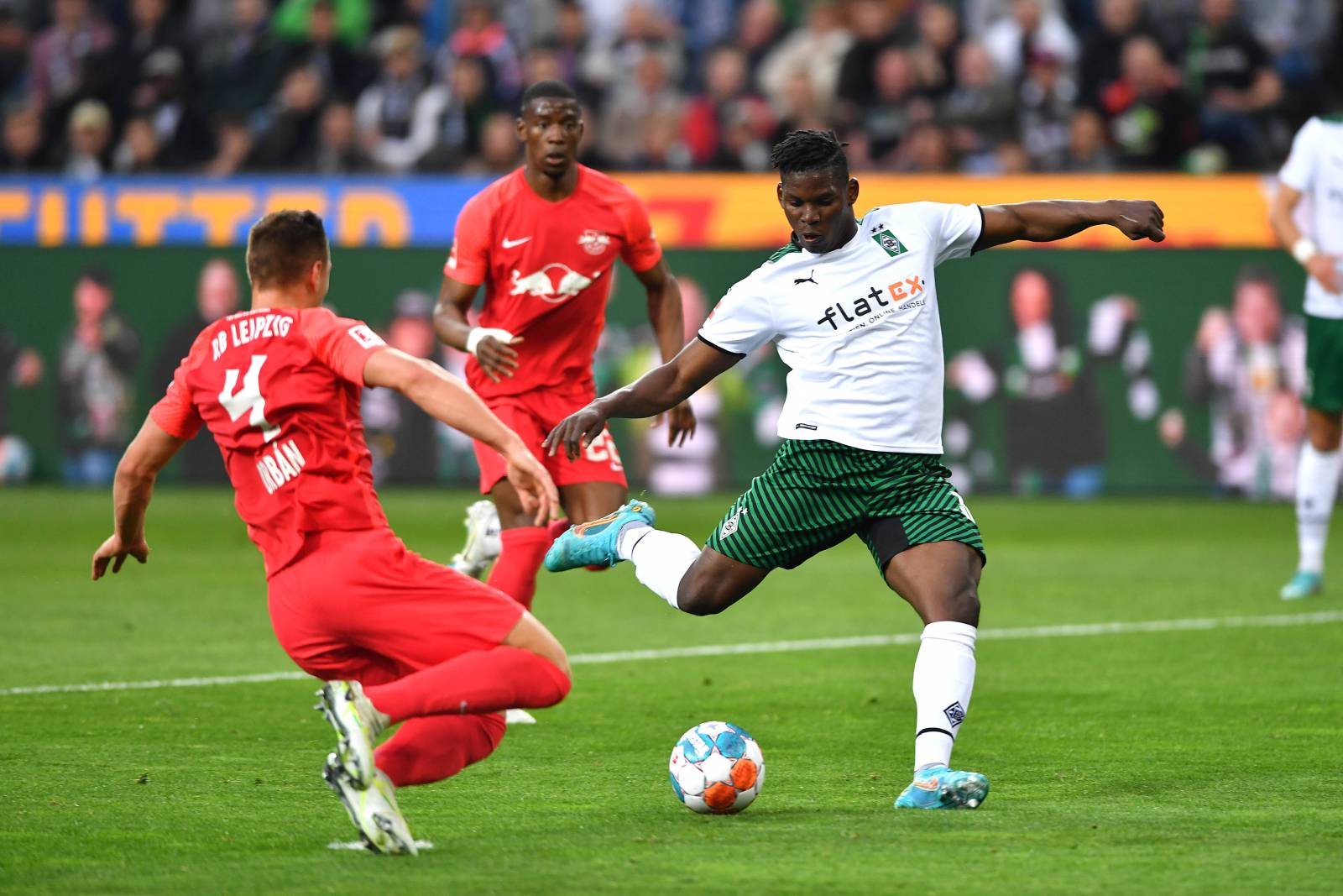 Папу гомес севилья. Лейпциг аугсбург прямая трансляция. Лейпциг аугсбург прямая трансляция. Лейпциг аугсбург прямая трансляция. Лейпциг аугсбург.