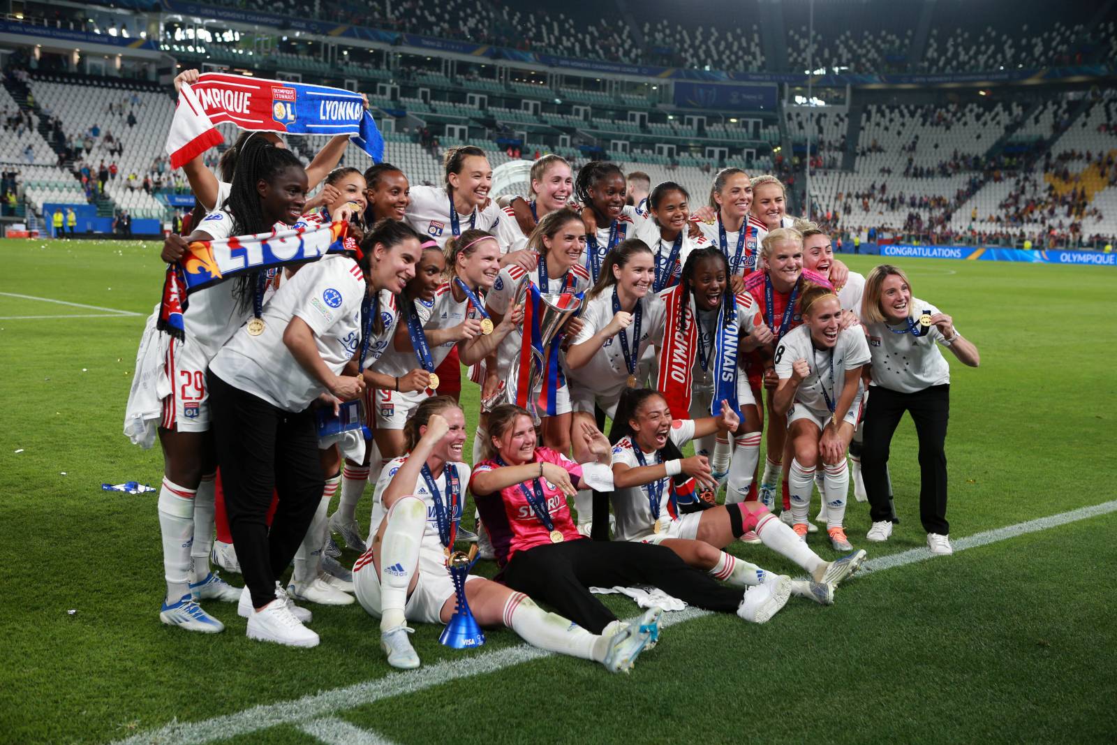 «Лион» выиграл женскую Лигу чемпионов