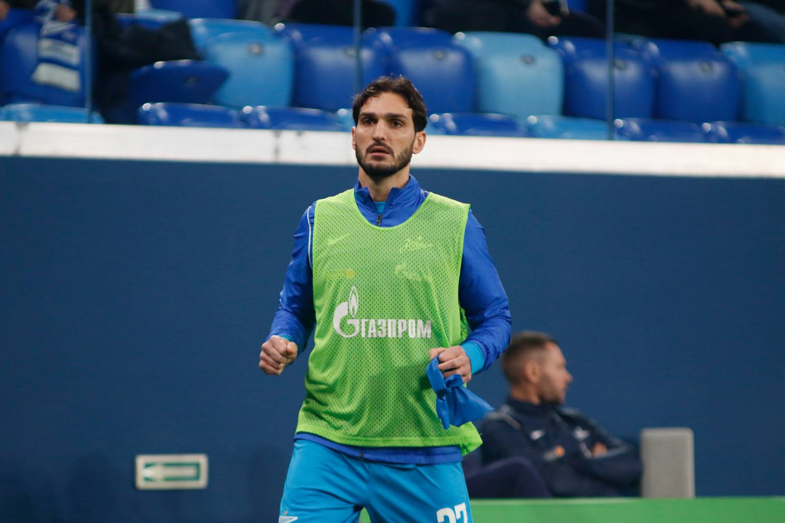 Агент Оздоева заявил, что «Зенит» хотел сохранить футболиста в своих рядах