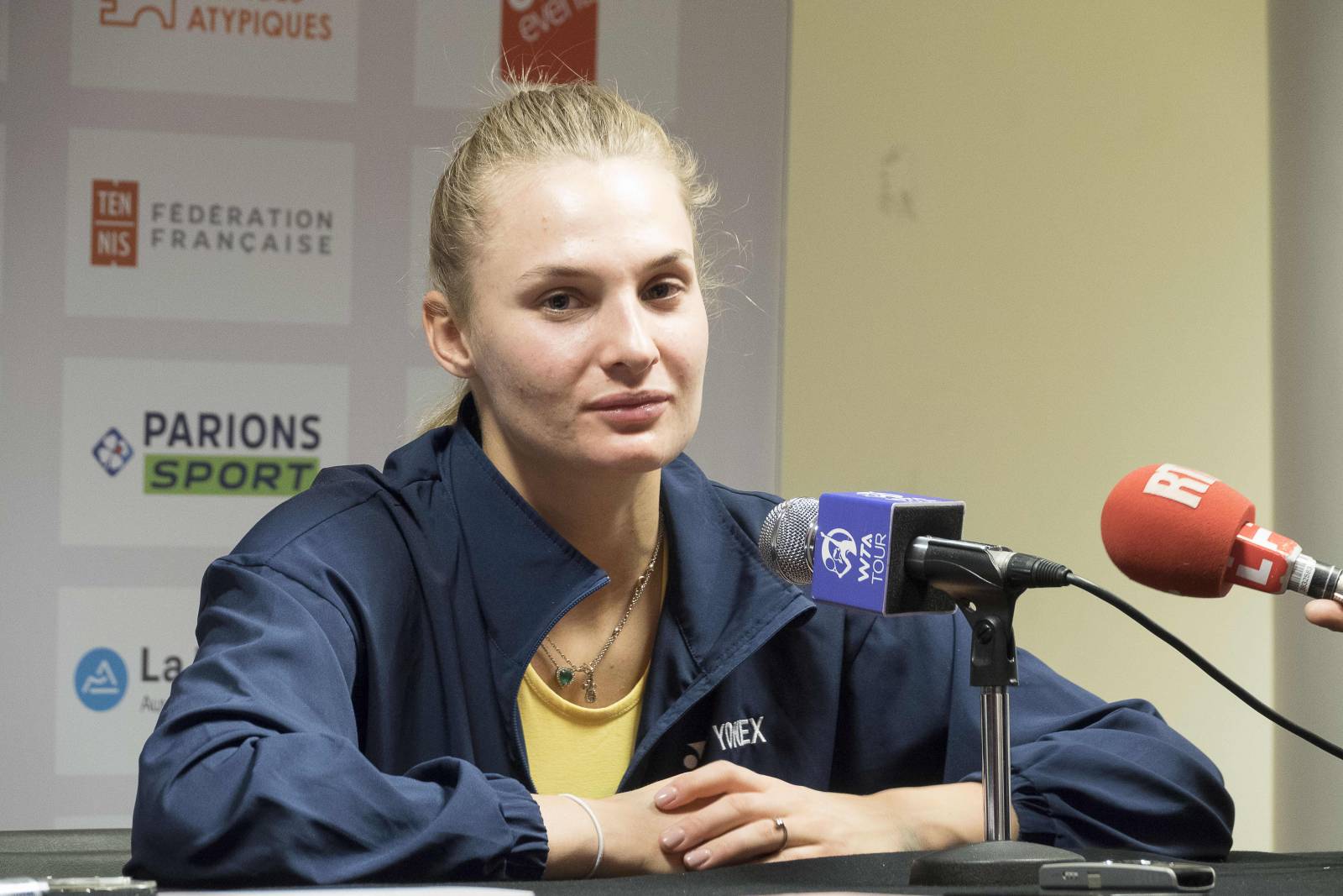Украинская теннисистка Ястремская, которая выступала за отстранение россиян, выбыла в первом круге Уимблдона