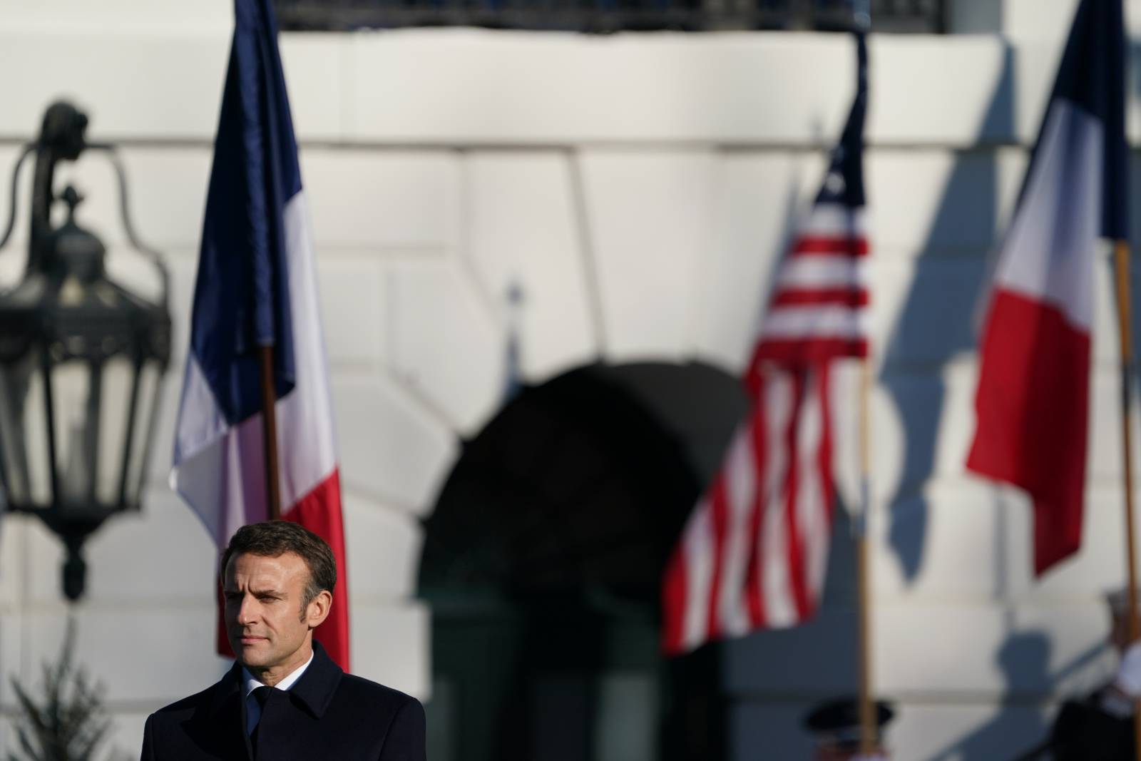 Президент Франции Макрон угадал точный счёт и авторов точных ударов во встрече плей-офф ЧМ с Польшей