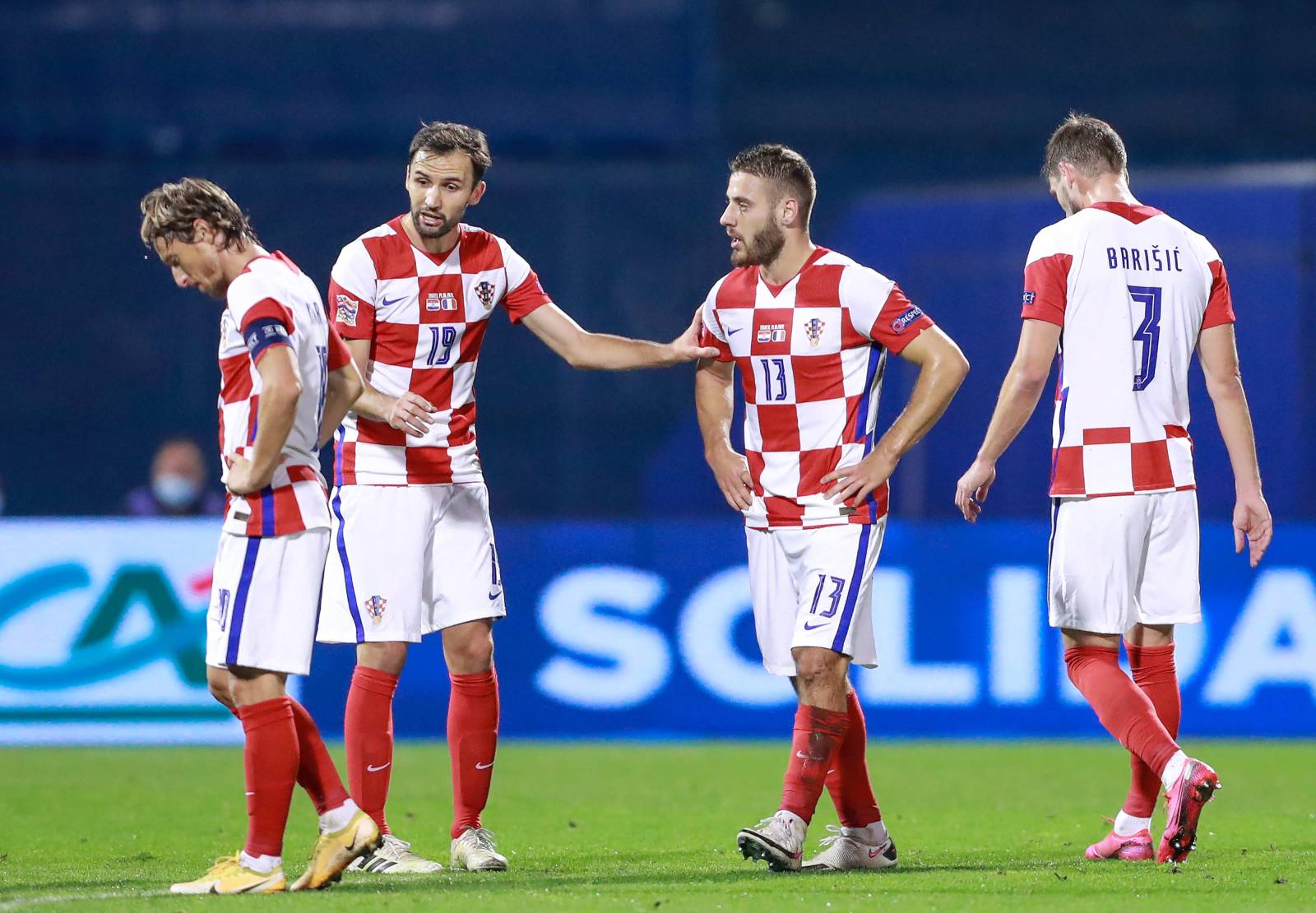 Полузащитник сборной Хорватии: Глупо жаловаться на судейство после такого поражения