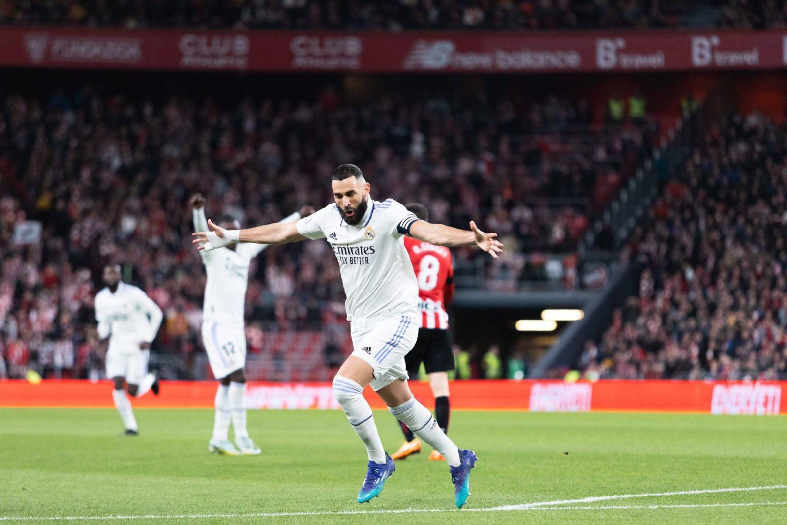 Голы Бензема и Крооса принесли победу «Реалу» в гостевом матче Примеры с «Атлетиком»
