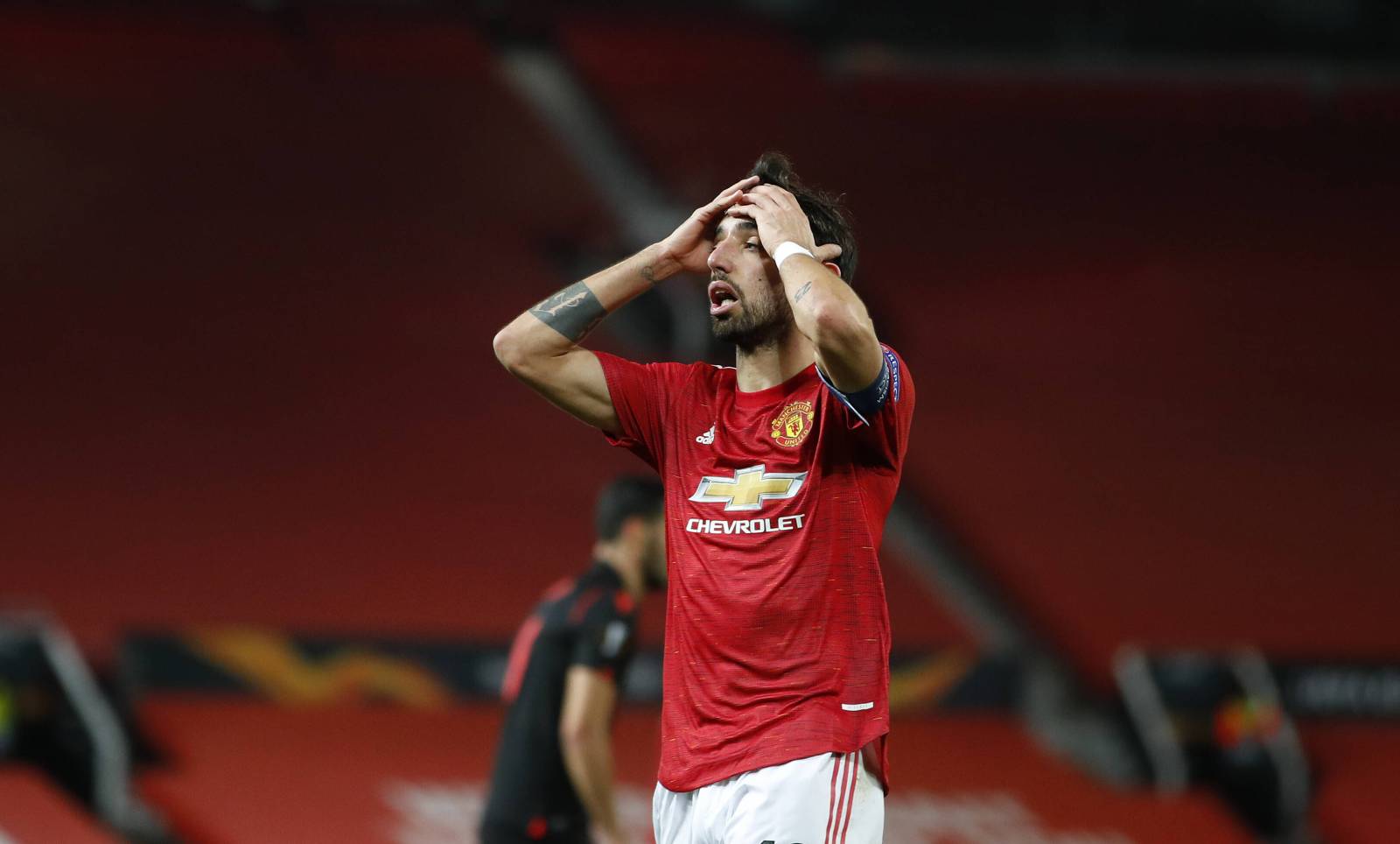 «Это было больно»: Невилл высказался по поводу крупного поражения «Манчестер Юнайтед»