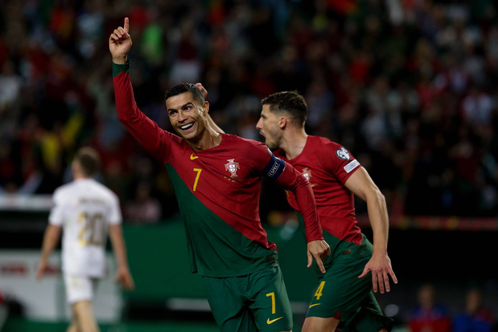 Дубль Роналду помог Португалии одержать разгромную победу над Лихтенштейном