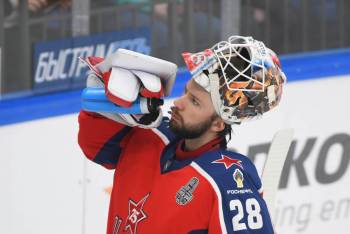 Голкипер ЦСКА Федотов рассказал о спокойном отношении к дисквалификации