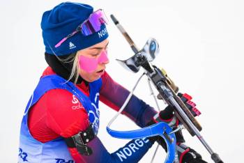 Норвежка Тандреволд выиграла индивидуальную гонку на этапе Кубка мира в Осло