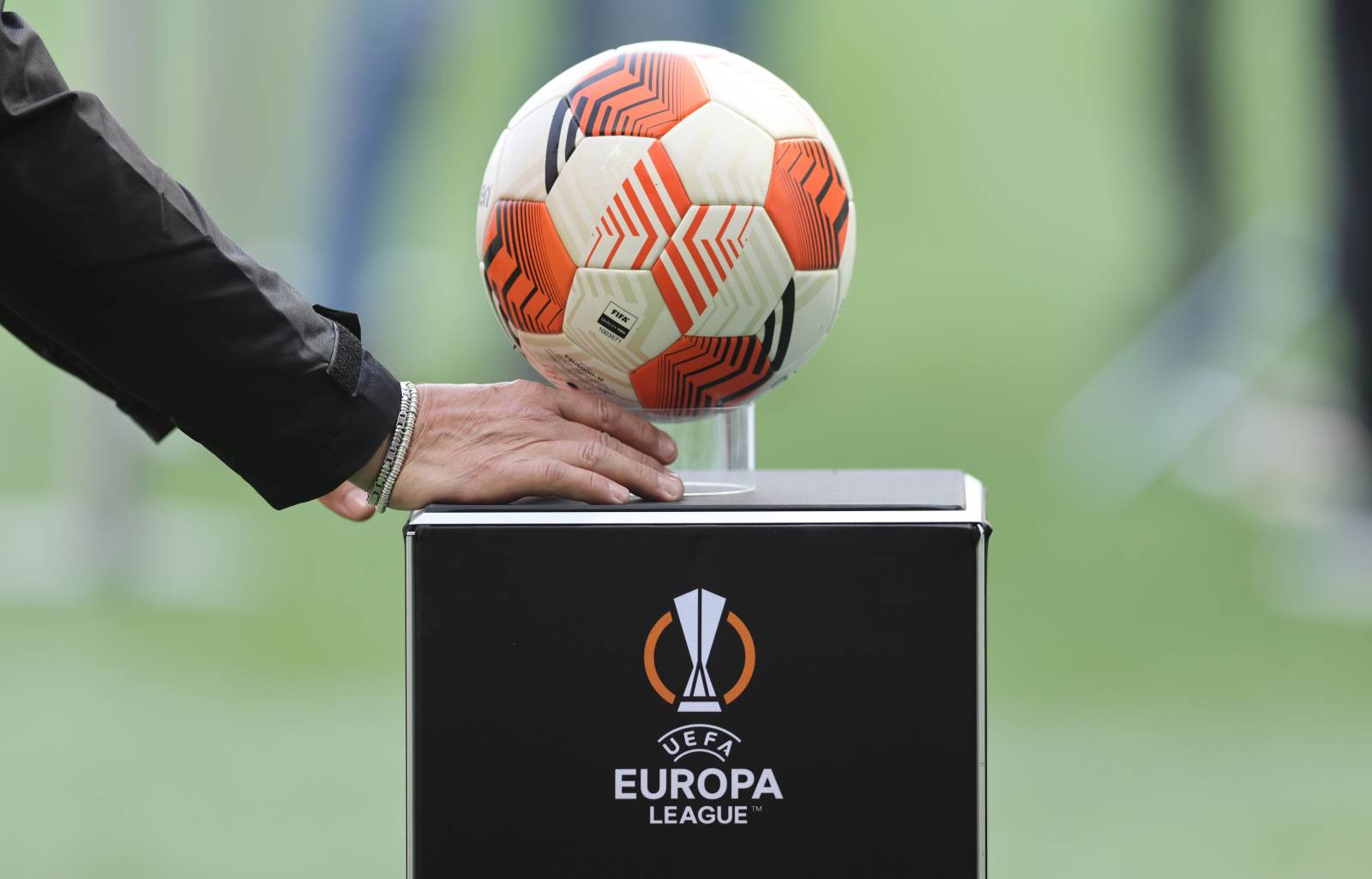«Аталанта» Миранчука сыграет с «Ливерпулем» в четвертьфинале Лиги Европы, «Милан» встретится с «Ромой»
