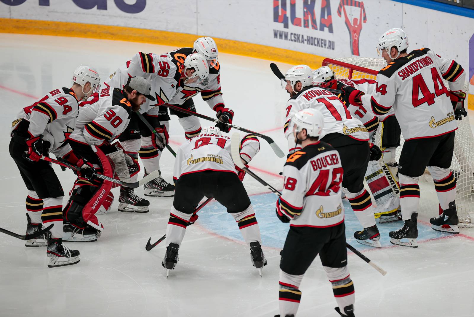 Форвард «Авангарда» Юрчо: Атмосфера на матчах в Омске сопоставима с НХЛ