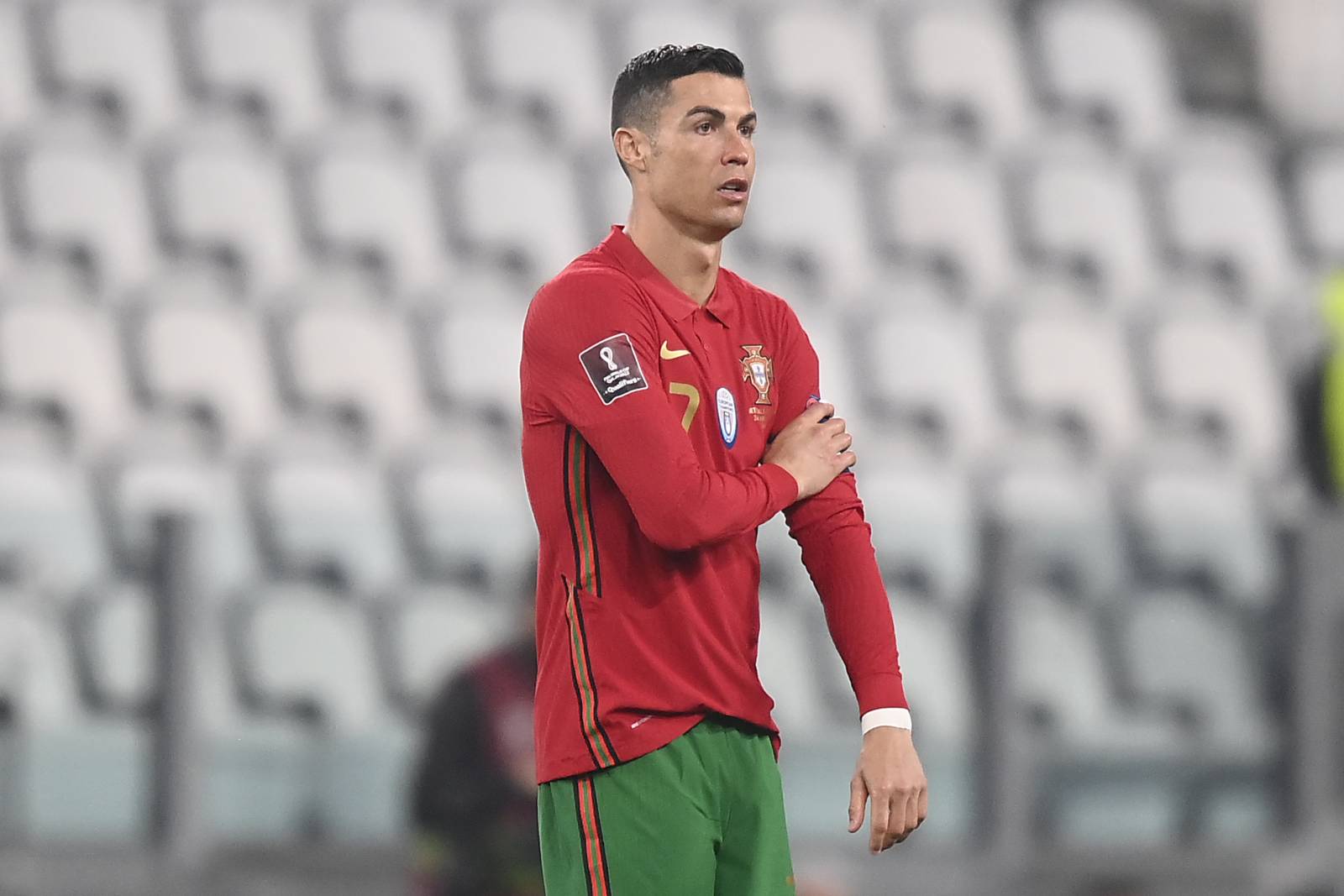 Роналду вызван в сборную Португалии на товарищеские матчи со Швецией и Словенией