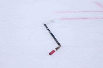 Чемпион мира Сушинский сломал четыре ребра в матче хоккейной Медиалиги
