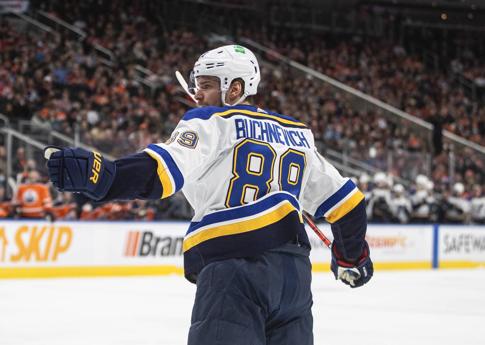 Бучневич достиг отметки в 400 очков за карьеру в НХЛ