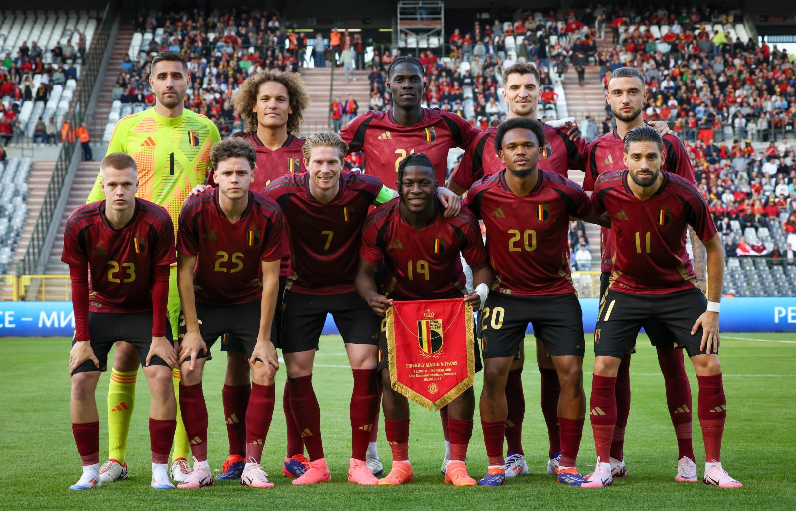 Защитник сборной Бельгии: Мы можем доставить французам проблемы