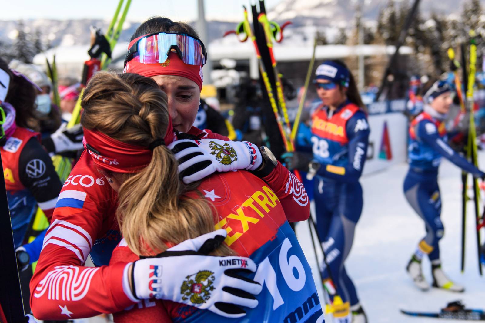 Норвегия победила в смешанной эстафете, Россия осталась в шаге от медалей