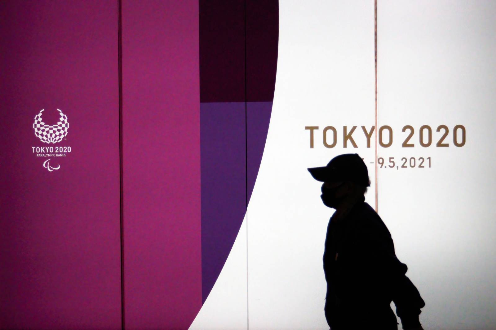 Олимпиада в Токио не будет перенесена, решение об иностранных зрителях пока не принято