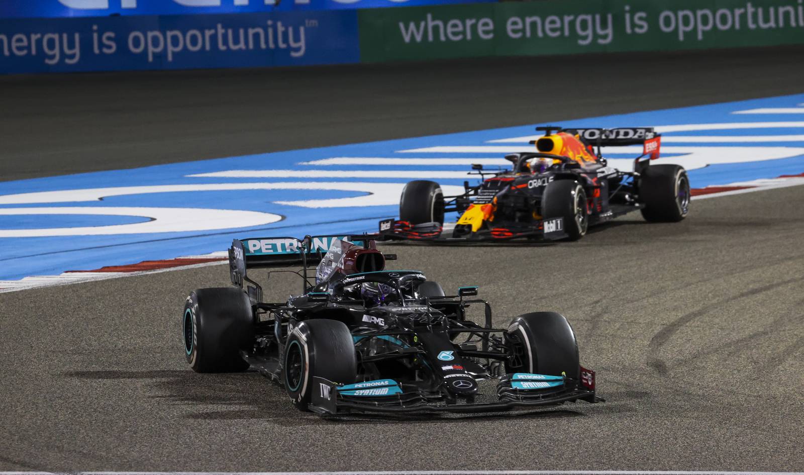 В «Формуле-1» появятся спринтерские гонки