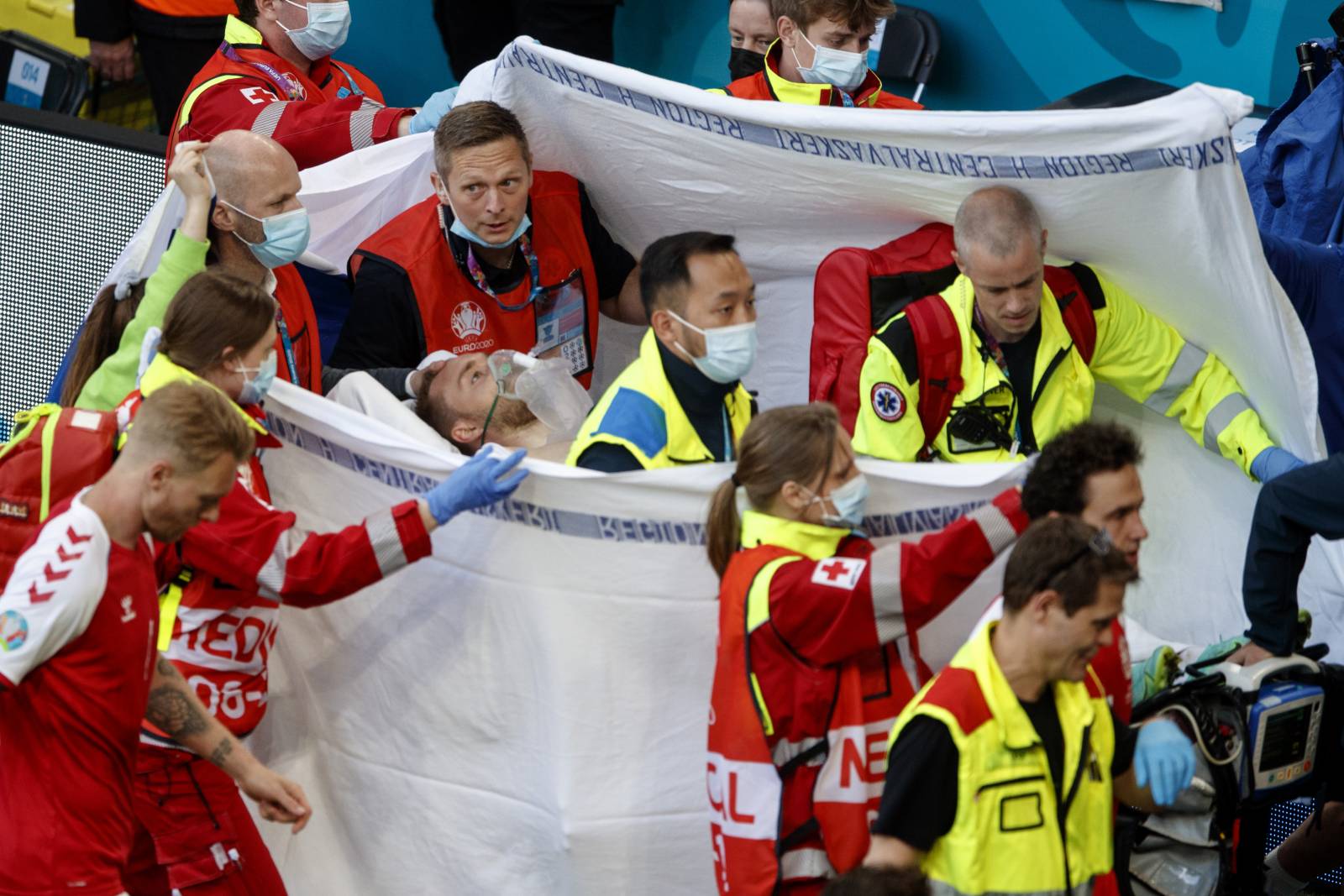 Врач датской сборной: «Эриксен действительно перенёс остановку сердца»