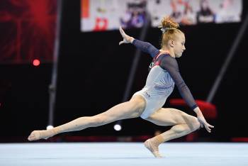 Российские гимнастки задавили уверенностью Байлс и компанию, и забрали золото в командном многоборье