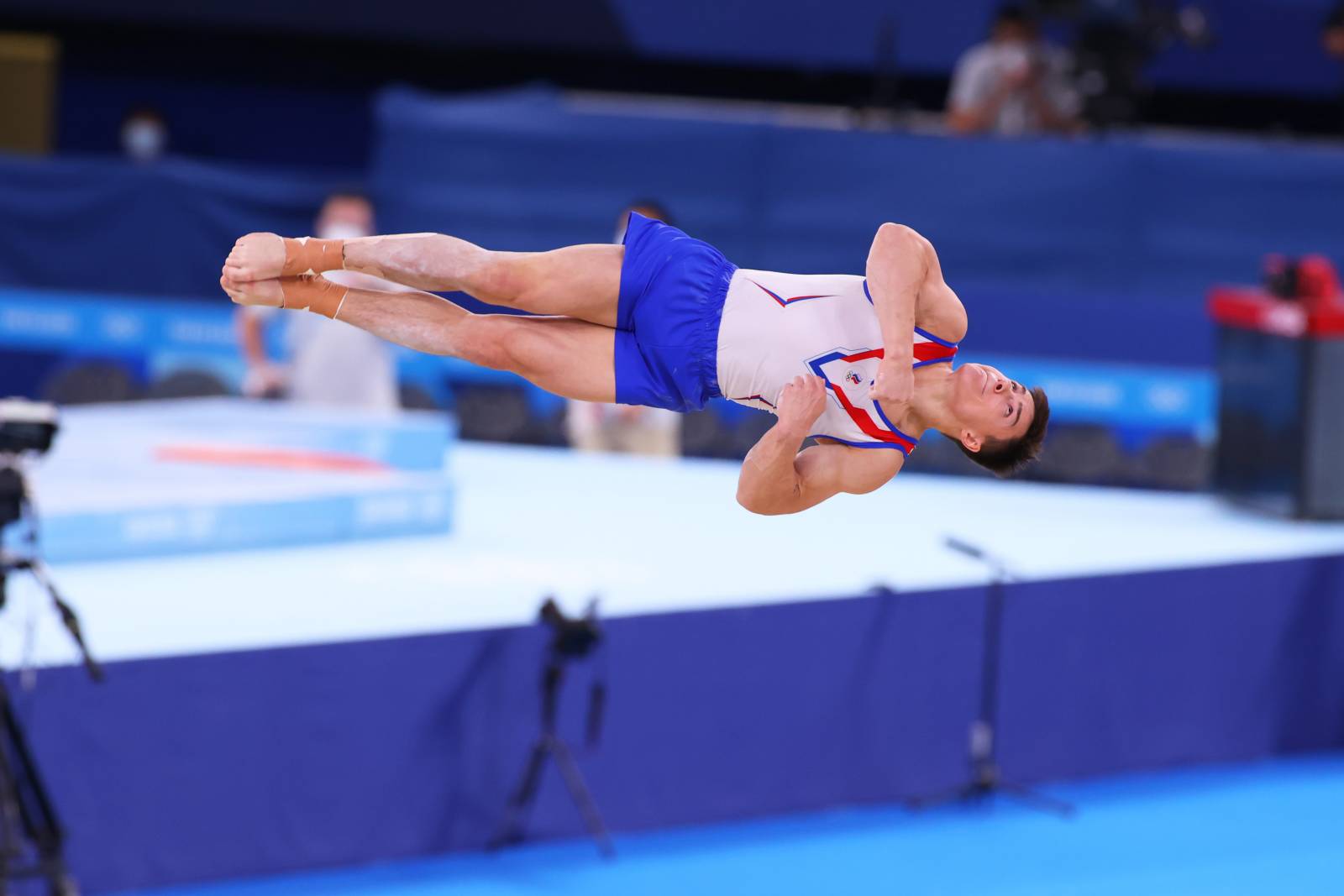 Стартовое волнение подвело: Гимнаст Нагорный не выиграл золото в индивидуальном многоборье