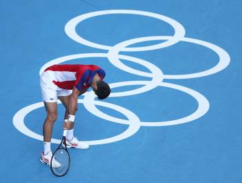 Джокович отказался от борьбы за медаль на Олимпийских играх в Токио из-за травмы плеча