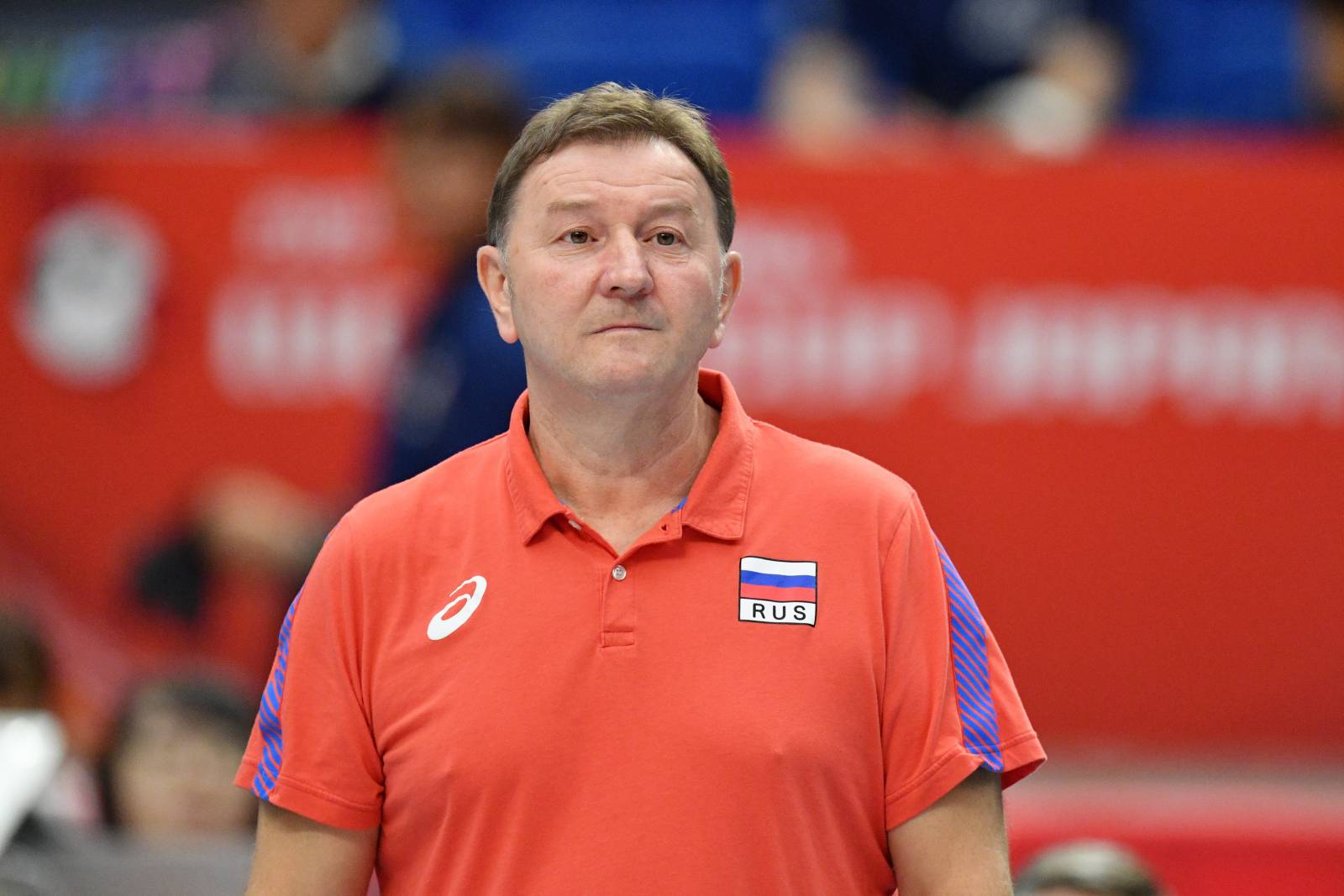 Тренер женской сборной России по волейболу прокомментировал поражение от сборной Бразилии