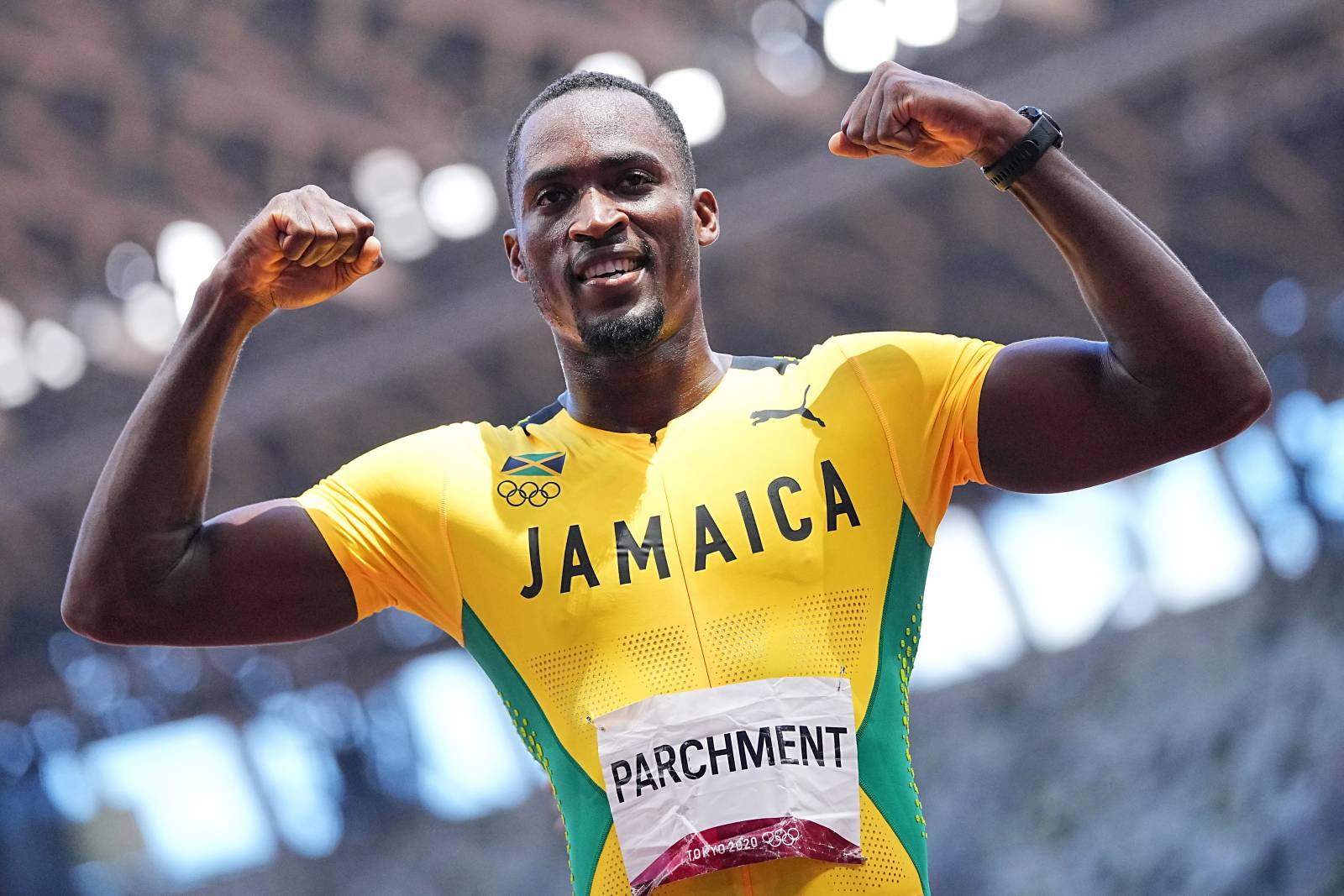 Бег с барьерами: Двое легкоатлетов из Ямайки оказались на пьедестале