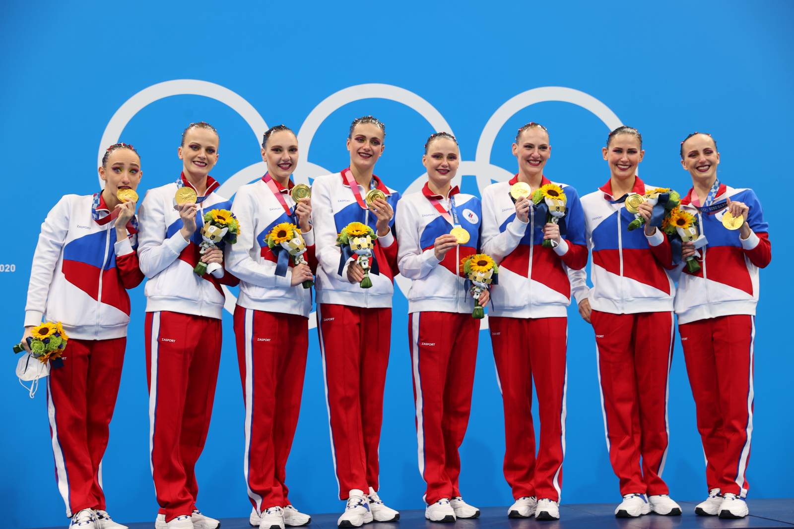 Государство заплатит российским олимпийским медалистам премии на сумму около 300 млн рублей