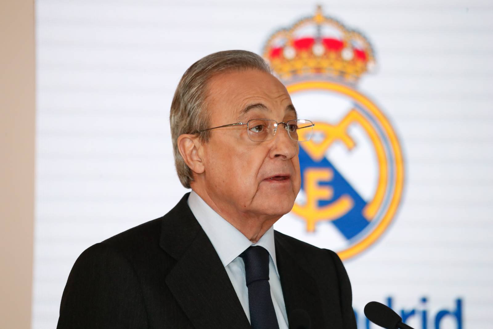 Вице-президент «Барселоны» похвалил главу «Реала» Переса