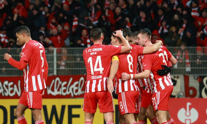 штутгарт унион берлин матч
