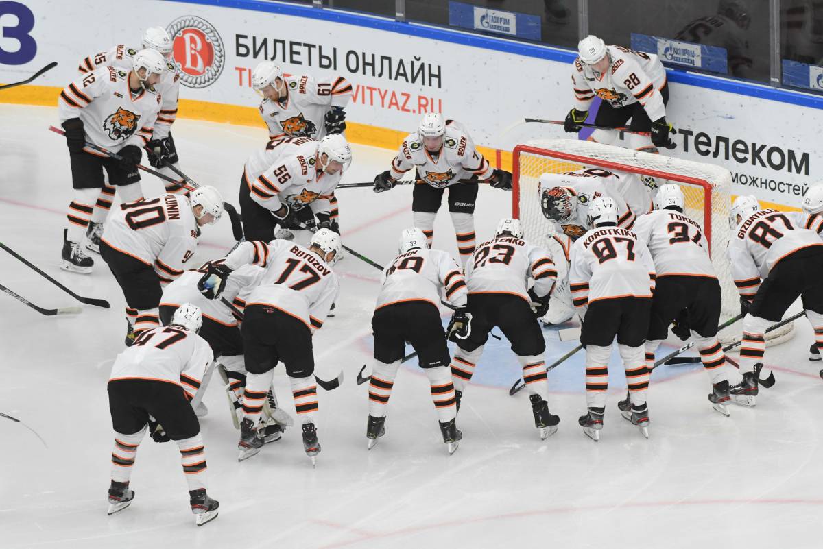 Амур Хабаровск — Динамо Минск: бесплатный прогноз и ставка на матч КХЛ — 1  декабря 2023