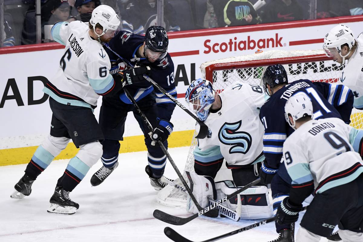 Сборная финляндии по хоккею. Чехия сша хоккей за 3 место. Канада чехия флаги игра. Хоккей прогноз сша чехия прогноз. Хоккей прогноз сша чехия прогноз.