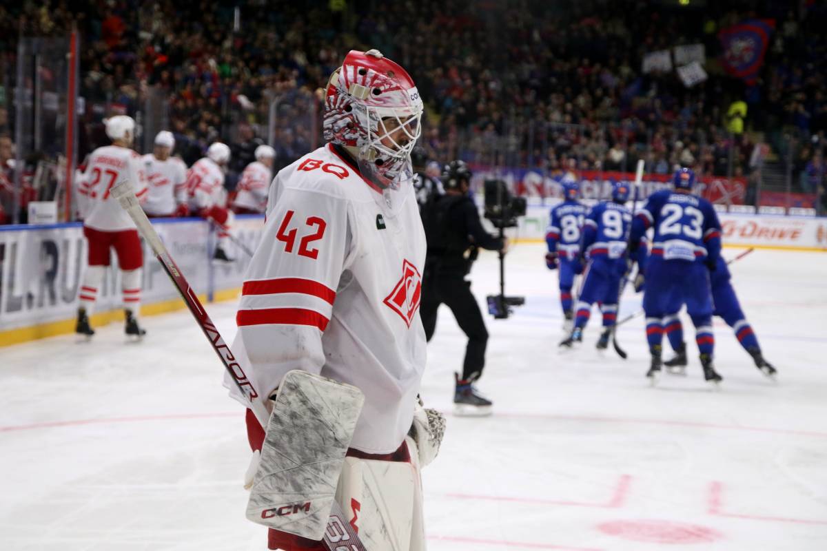 поиграть в хоккей в москве. шайба для хоккея. фото игры в хоккей мужчин и женщин. спортбокс хоккей. поиграть в хоккей в москве.