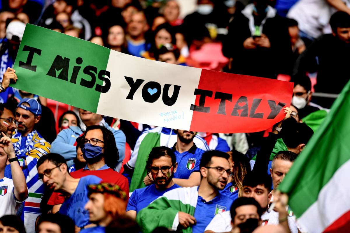 Италия – Испания: Прогноз и ставка на матч от Романа Павлюченко