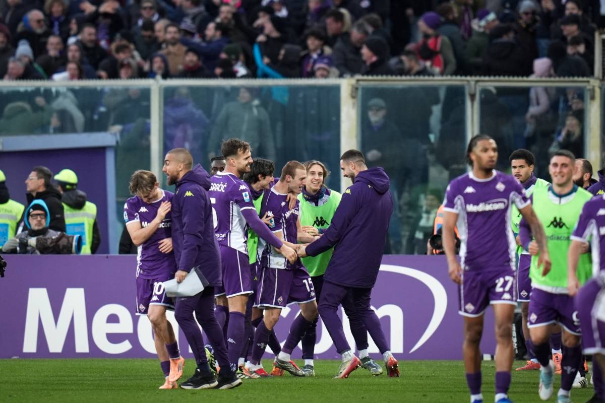 Fiorentina players in action