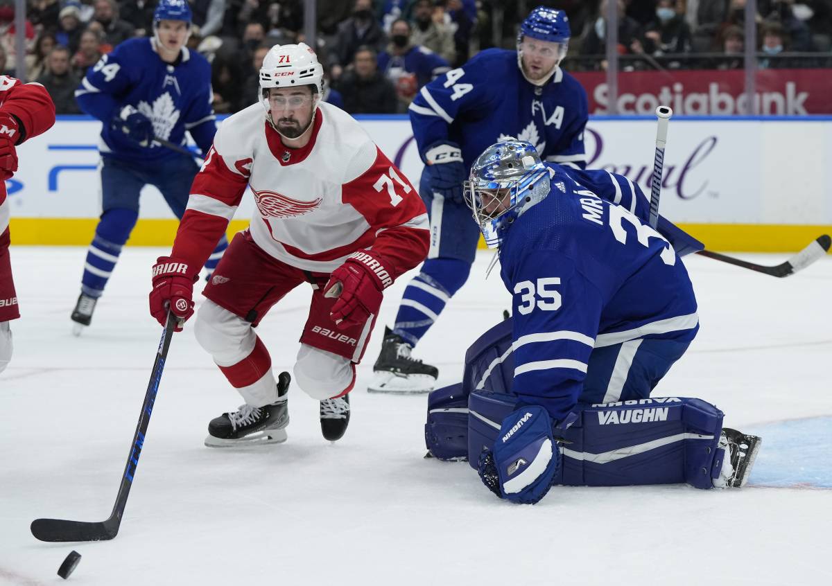 Petr Mrazek Toronto. Аризона Детройт. Детройт Баффало. Филадельфия Детройт.