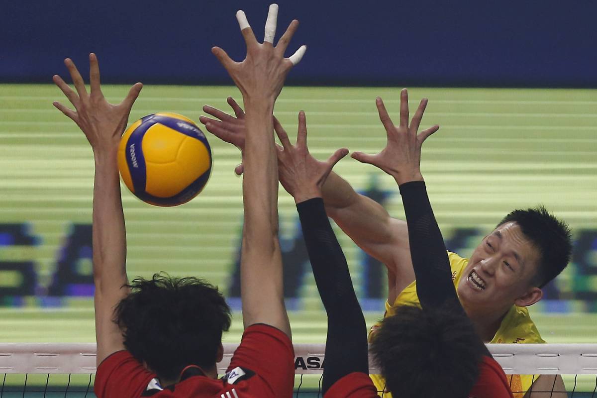 Матчи мужского волейбола. Волейбол. Спорт волейбол. Сборная Японии по волейболу мужчины. Мужская сборная Китая по волейболу.