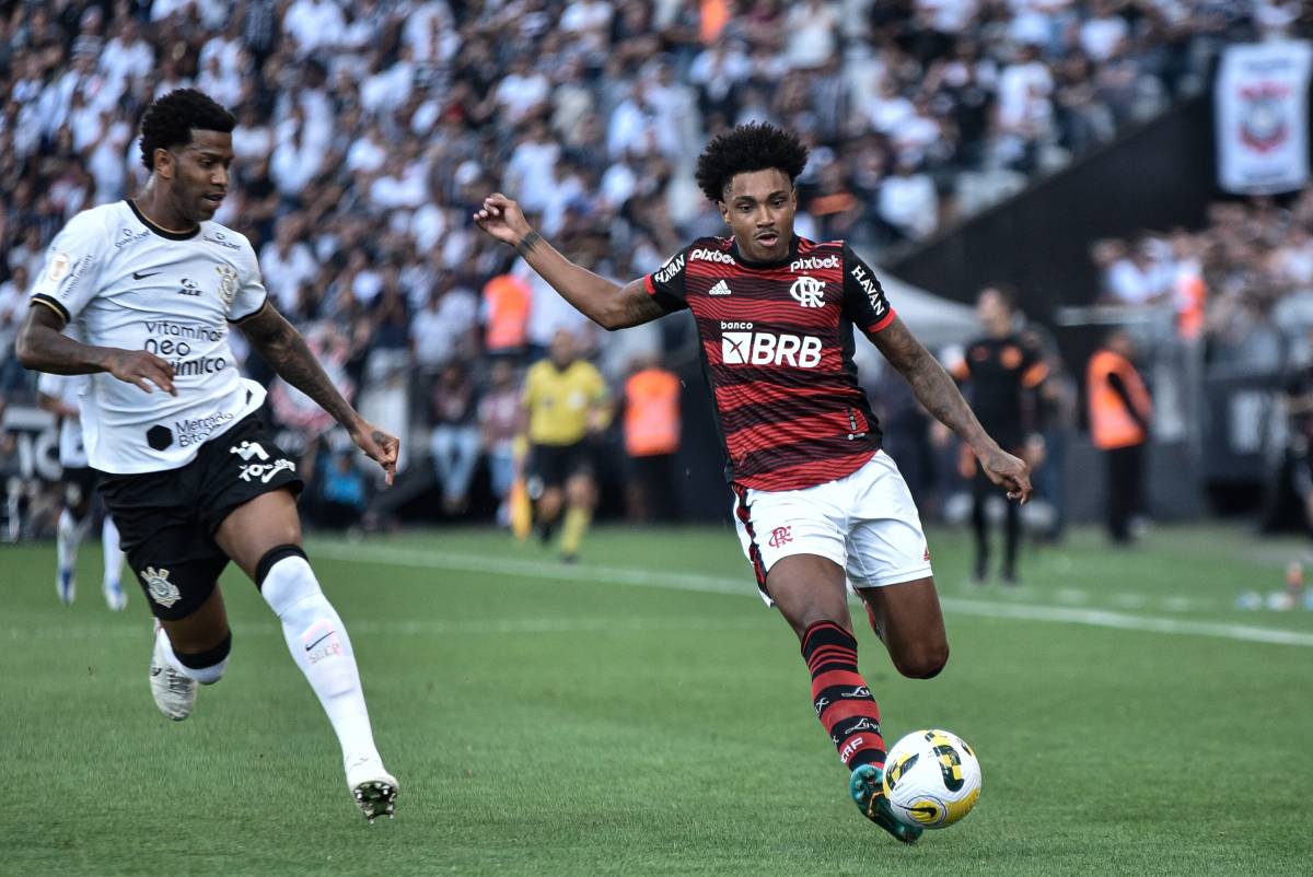 «Сантос» - «Коринтианс»: прогноз и ставка на ответный матч 1/8 финала Кубка Бразилии