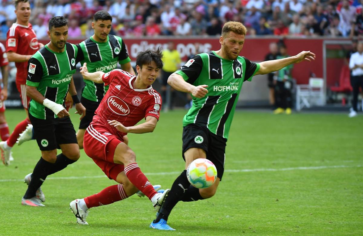 «Айнтрахт» Брауншвейг – «Фортуна»: прогноз и ставка на матч Второй Бундеслиги
