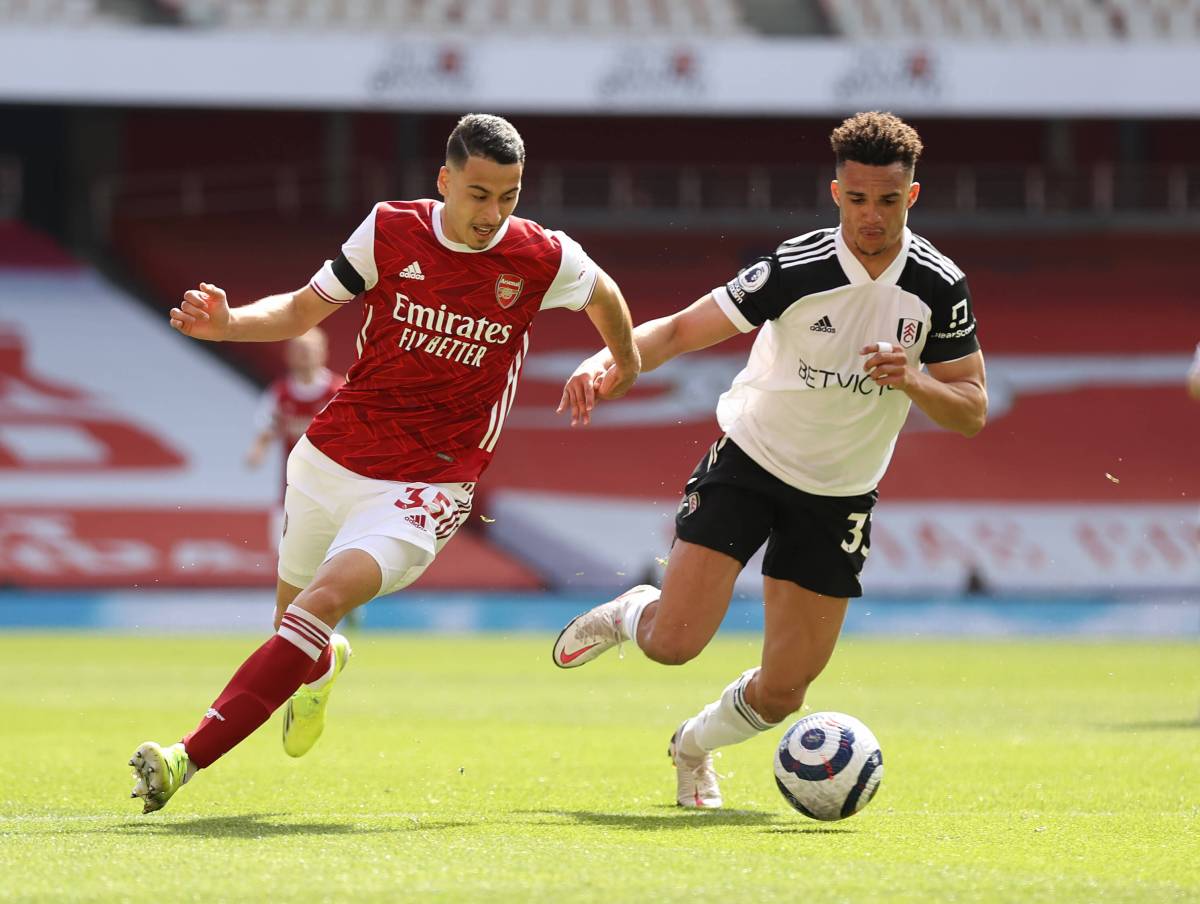 Fulham vs arsenal. Арсенал Фулхэм 27 августа. Арсенал футбол. Арсенал матчи. Фулхэм Ливерпуль