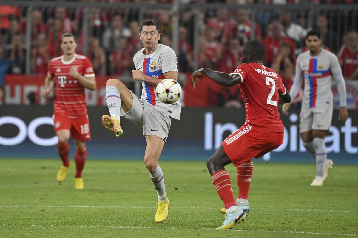 барселона бавария 26. бавария айнтрахт. боруссия мюнхенблах. прогноз игры бавария. бавария - бенфика - 1:0 (1:0).